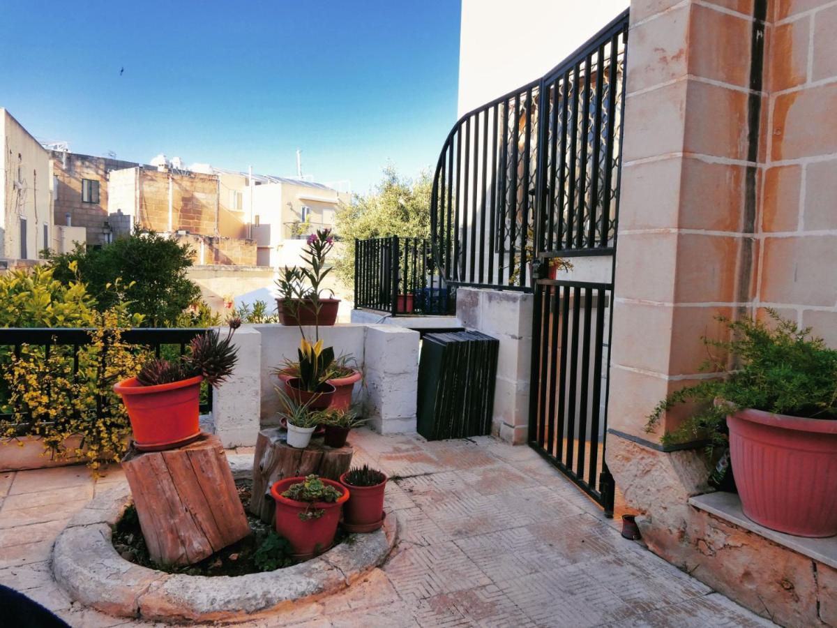 Modern Bedroom Gzira Exterior foto